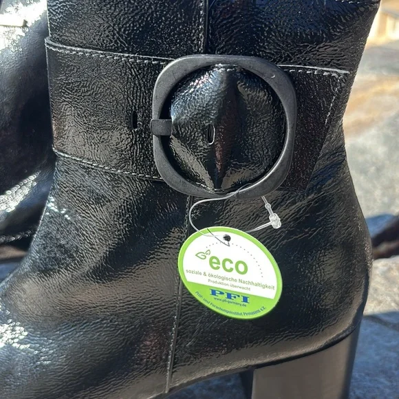 NEW $530 PAUL GREEN Panache Waterproof Bootie BLACK CRINKLED PATENT 8.5 US/6 AU